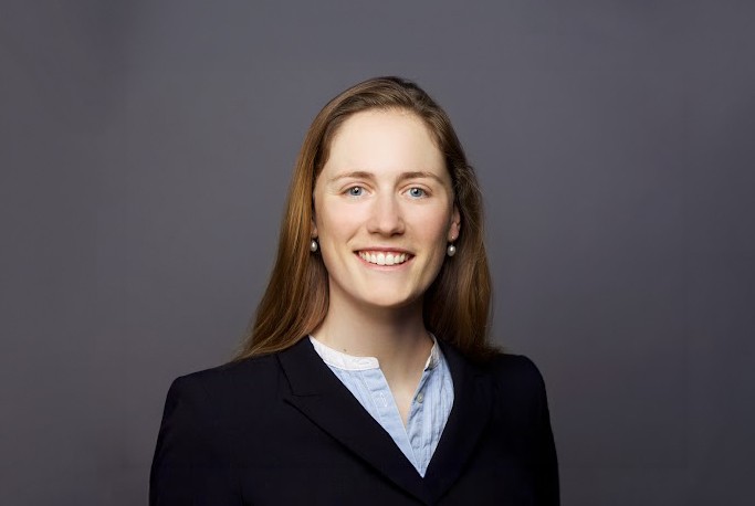 Dr. Lisa Junge